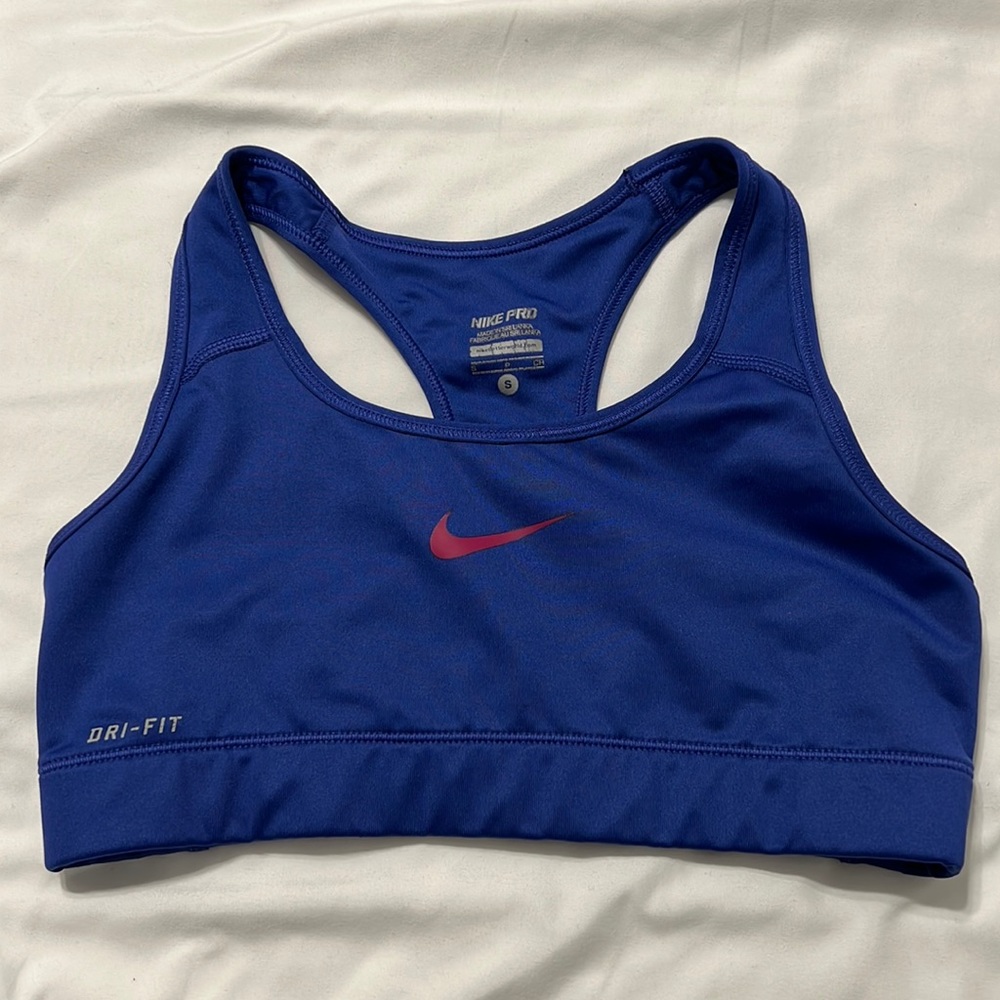 Nike dri-fit sports bra